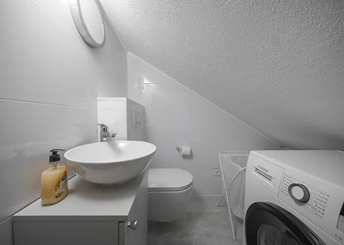 Krapljunka فيلة *