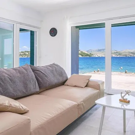 Krapljunka Villa Krapanj